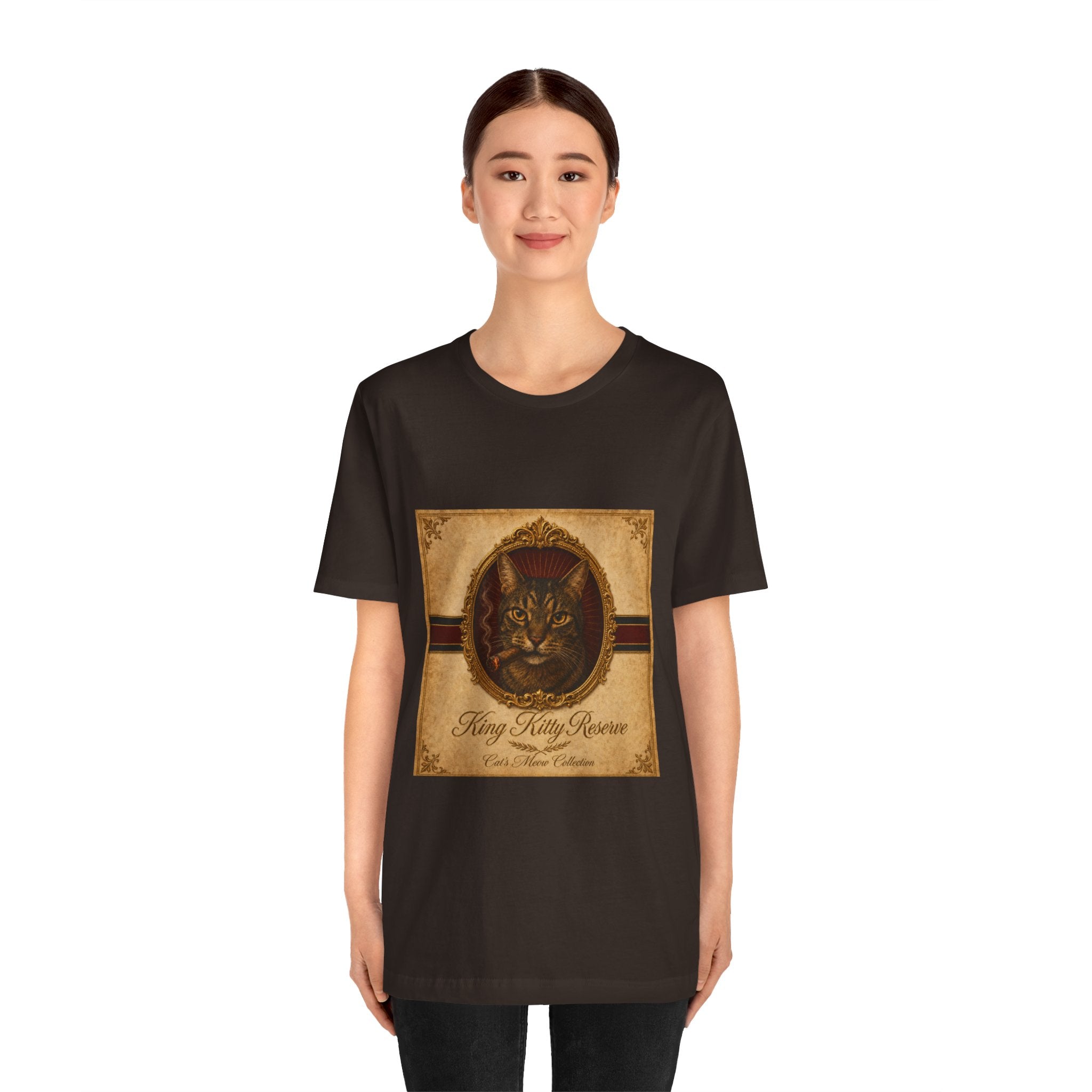 Humidor Hounds — "The King Kitty" Vintage Cat Portrait Tee